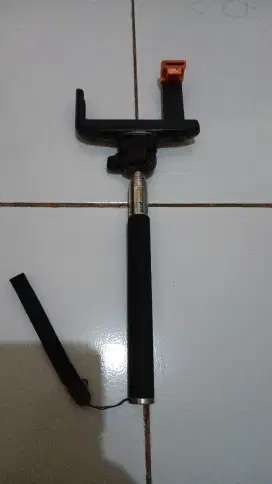 Tongsis HP Keberuntungan