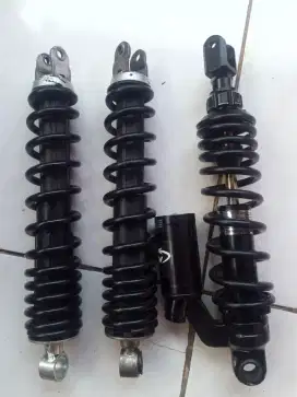 shock belakang Vario 150 led