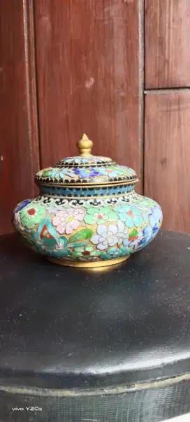 Pajangan cloisonne Kuningan vintage