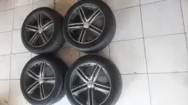 Velg r17 +ban215/55