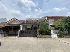 Dijual Cepat/BU Rumah 2 Lantai Jl. Anggur Raya PONDOK SUKATANI PERMAI