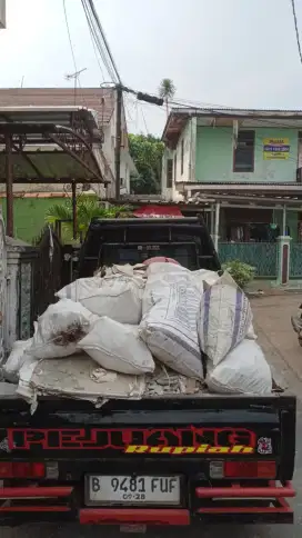 Jasa Buang Puing dan Sampah