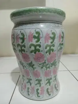 Keramik duduk jadul