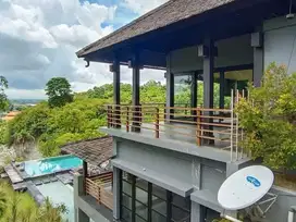 For Sale Villa 4 BR Full View dkt Pantai Jimbaran Bali