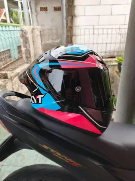 Helm KYT TT Course