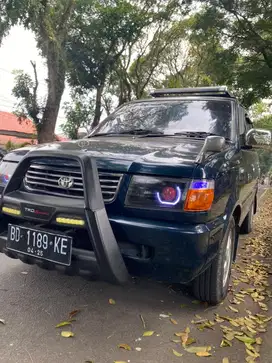 Kijang Kapsul SSX 1.8 bensin