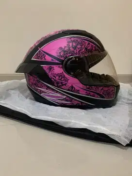 Helm Zeus Pink Motif