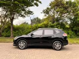 Nissan Xtrail 2.5 at 2014 pemakaian 2015 awal