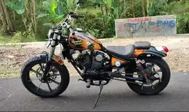 Dijual Honda Tiger Full Custom V-Twin 400CC Bobber