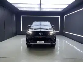 Fortuner VRZ TRD Sportivo 4x2 Black Metallic