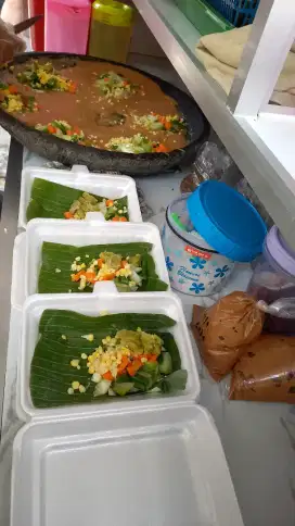 Di cari yang biasa jualan gado gado