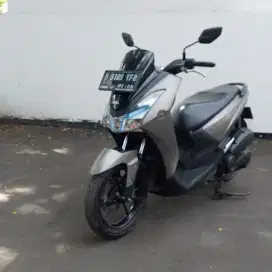 Yamaha lexi 2019 dp 1juta