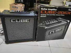 Ampli gitar Roland cube-20 ORI