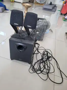 Speaker edifier