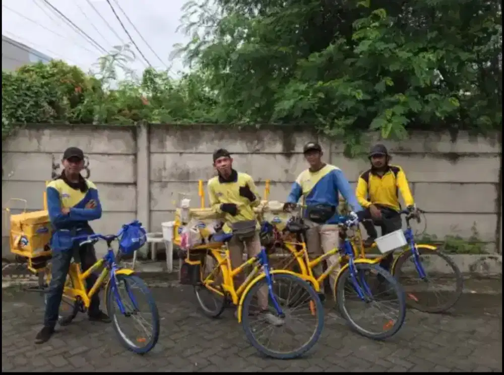 Hawker es krim Campina