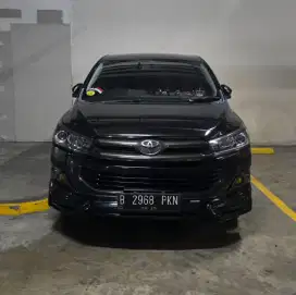 Innova Reborn 2.4 V / AT / diesel 2020