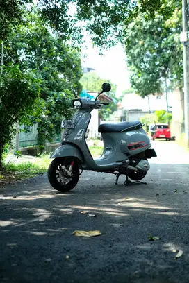 PIAGGIO VESPA MATIC S 125 IGET FACELIFT 2022 BISA KREDIT