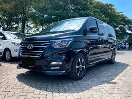 [ TERAWAT ] HYUNDAI H1 H-1 ROYALE 2.5 DIESEL AT MATIC 2020 HITAM