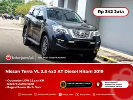 [ LOW KM ] Nissan Terra VL 2.5 4x2 AT Diesel Hitam 2019/2020