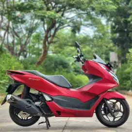 Honda PCX 160 ABS Merah Matte, LOW KM, BENSIN IRIT