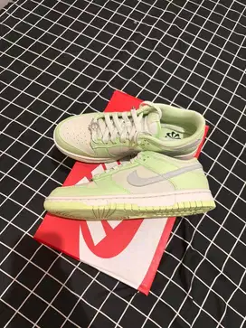 Nike dunk low seaglass