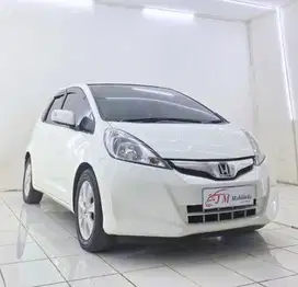 (DP 13 jjt) Honda Jazz 1.5 S MT Manual 2014, putih, bagus, mulus