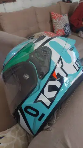 Helm KYT TT Course Leopard Italy flag