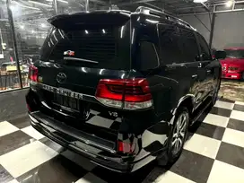 Toyota Landcruiser VX-R 200 ATPM A/T Tahun 2021