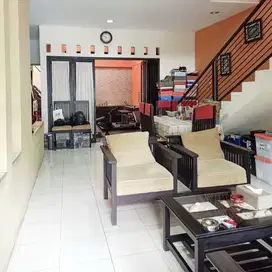 Rumah Limo Lokasi Sangat Strategis