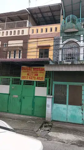 Rumah Jalan Pasundan 3lantai siap huni SHM Jual murah