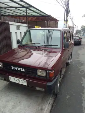 Toyota Kijang 1989 Bensin