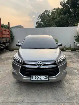 Innova Reborn 2.4 V AT Diesel Matic 2019