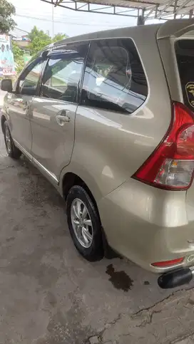 Toyota Avanza 2012 Bensin