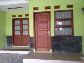 Disewakan Rumah di Griya Winaya Blok A7 No.7, Pasir Jati,Ujung Berung