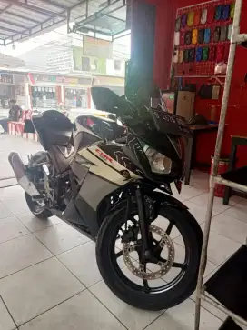 CBR 150 K45A 2015 mulus super low KM