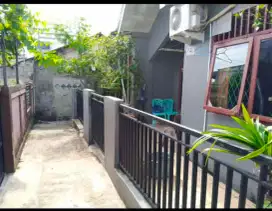 Rumah dijual second 90m²(270jt)Pitara Depok