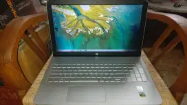 HP envy 15 i7 6500u gtx 950m vram 4gb ram 16gb ssd 128gb hdd 640gb