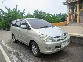 Toyota Kijang innova 2.0 V 2008 Plat W zainal mobil bekas Sekoto