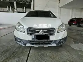 Suzuki SX4  Scross AT ( Matic ) 2017 Putih  Km 132rban jakarta barat