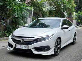 TERMURAH! HONDA CIVIC TURBO AT 2017