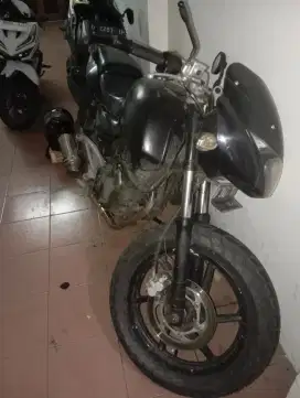 Motor pulsar 180 di jual