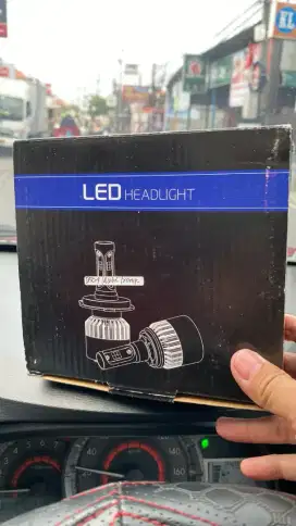 LED Headlight Putih