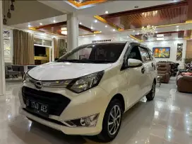 Sigra R 1.2 2016 Automatic Putih