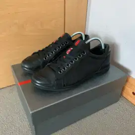 Prada original sepatu prada sepatu second