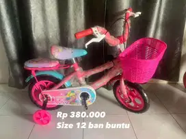 Sepeda 12 inch buat anak 2-5th