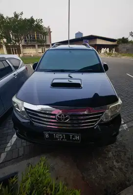 Fortuner VNT G 2.5 AT 2014