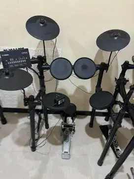 Drum elektrik yamaha dtx 452