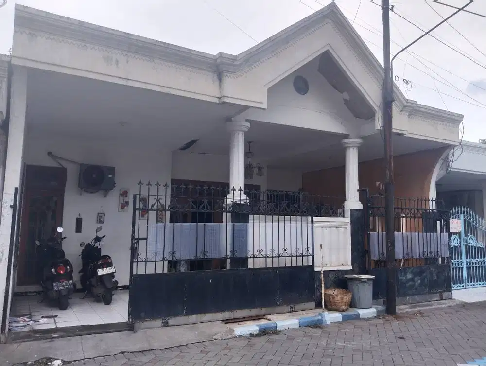 Griya Kebraon Selatan F3