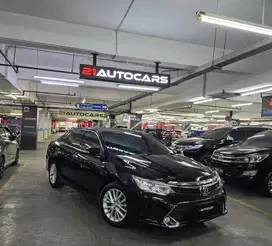 TOYOTA CAMRY 2.5 V AT 2017