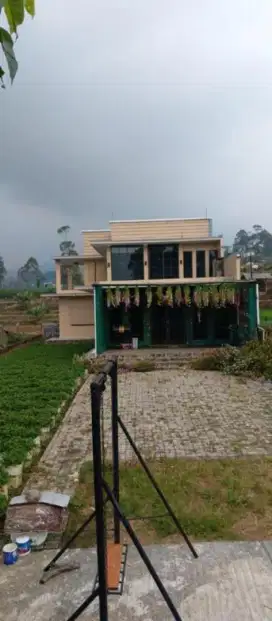 DIJUAL VILLA LUAS DI AREA WISATA RANCABALI CIWIDEY BANDUNG